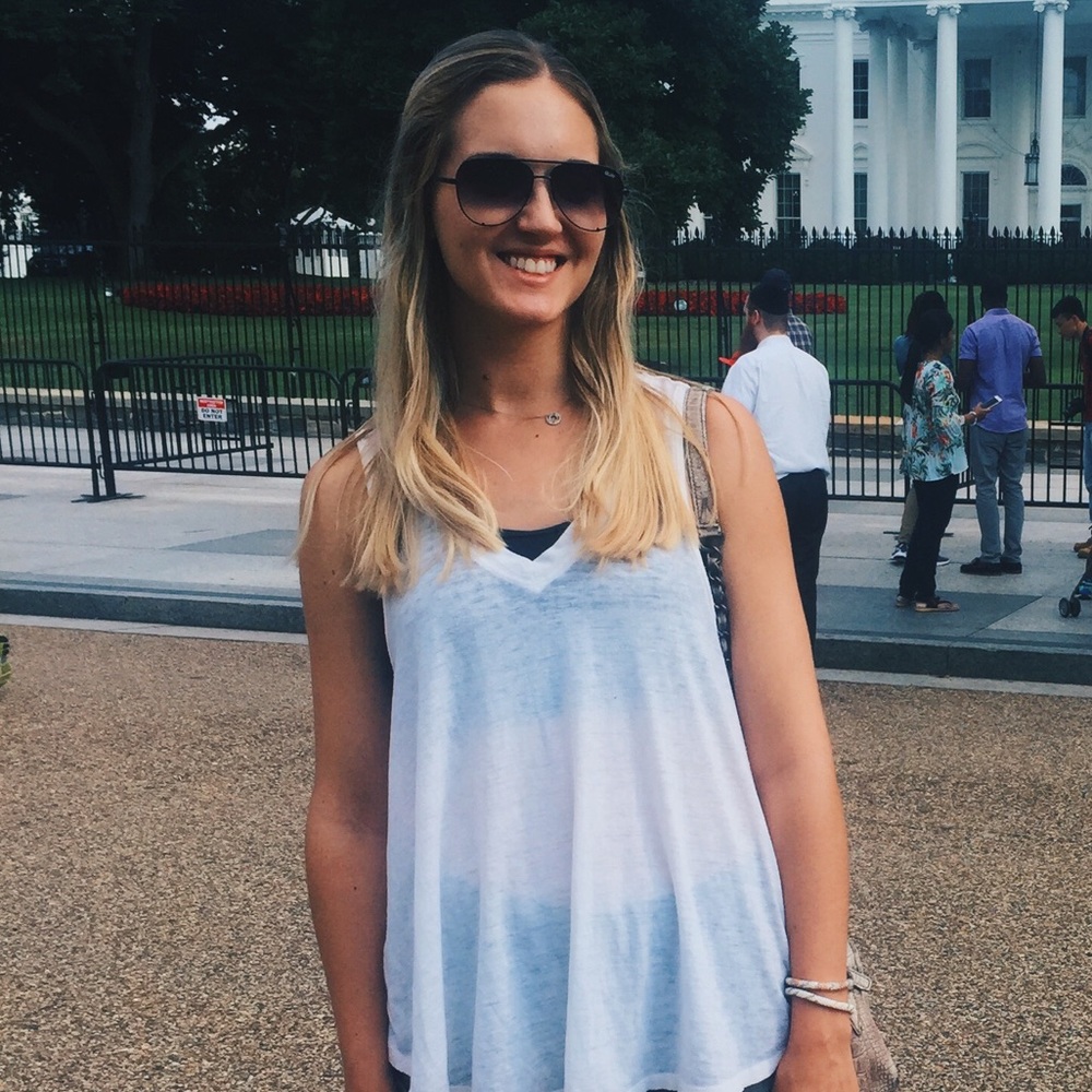 Meet your Posher, Reagan